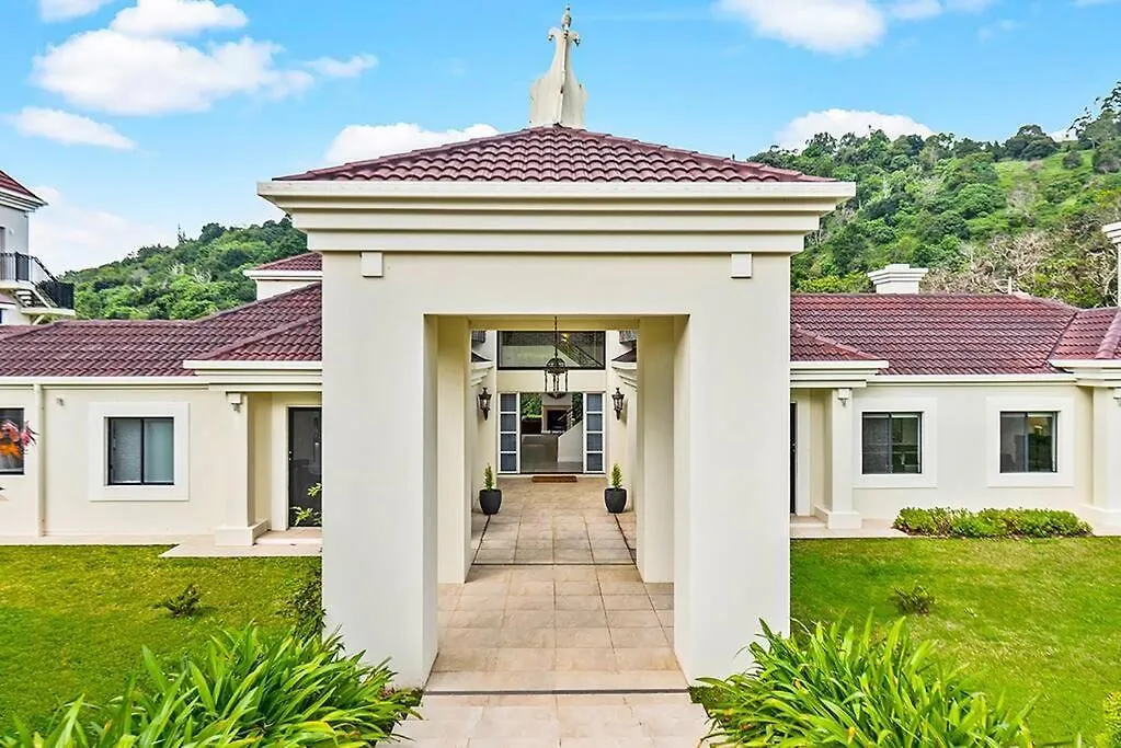 Maleny Chateau 5 Bed , Pool, Country Experience, Creek, Gym Balmoral Ridge Australia
